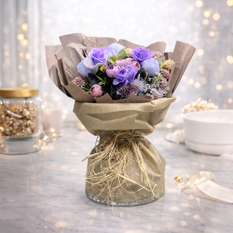 erzurum cam vazo çiçek  lavanta çiçek buketi  aynı gün çiçek